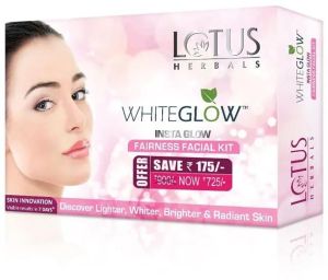 Lotus Herbals White Glow Fairness Facial Kit