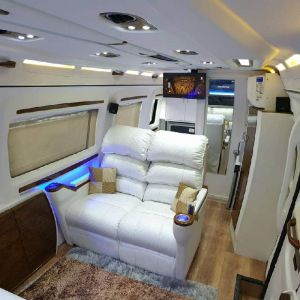 luxury van yt