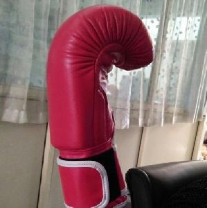 kickboxing gloves