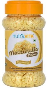 Freeze Dried Mozzarella Cheese Flakes