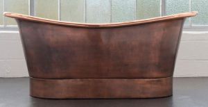 COPPER BATHTUB..