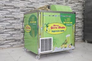 SUGARCANE JUICE MACHINE COUNTER MODEL