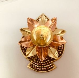 Brass Paan Diya Set