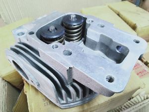 Ape cylinder head assembly