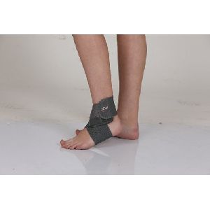 Ankle Binder