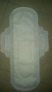 Gel technology sanitary napkin