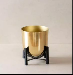 Gold metal planter with stand