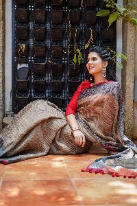 Striped Handloom Linen Saree