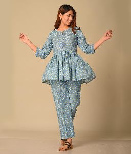 Soothing Blue Leaf Print Loungewear Set