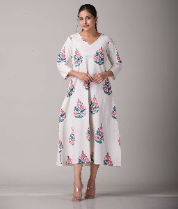 V-neck Style Jaipur Block Printed Straight Kurta