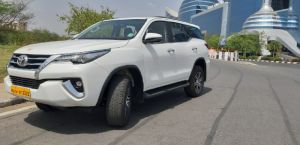 Fortuner car rental in Jaipur