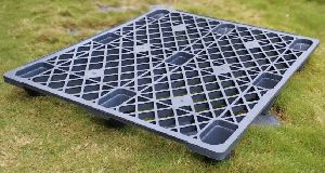 1200 X 1000 PLASTIC PALLET