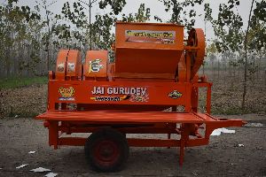 Hopper Wheat Thresher