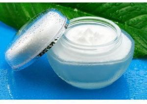 Winter Defense Moisturizing Cream