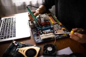 Computer Repairing Services