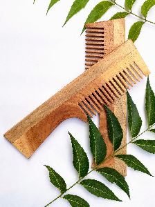 Handle Comb