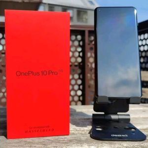 One plus 10 pro 5G 128gb with warranty