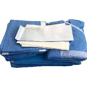 Universal Surgery Drape Pack