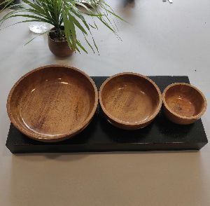 Wooden Bowl Set