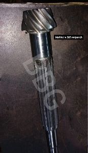 Mahindra 585 Pinion