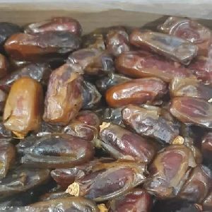 FRESH BARHI DATES