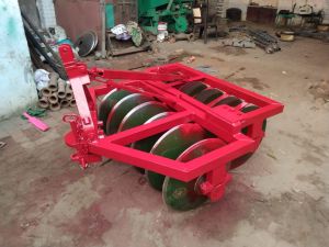 12 disc lift harrow with 3 inch frame 24inch disc 45000