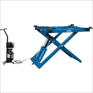 Car Washing Scissor Lift