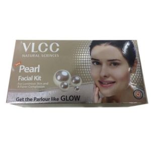 VLCC Facial Kit