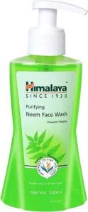 Himalaya Purifying Neem Face Wash