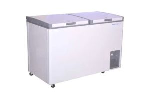 voltas deep freezer