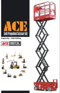 Self Propelled Scissor Lift