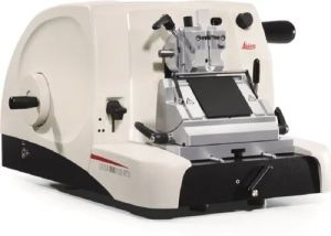 Manual Microtome