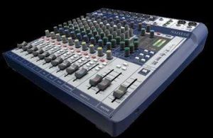 Soundcraft Signature 12 Channel Mixer