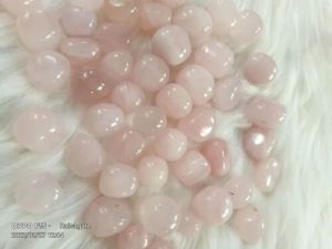 Pink Rose Quartz Tumbled Stone