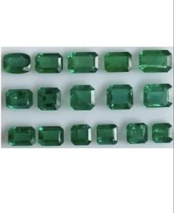 Natural Emerald Stone