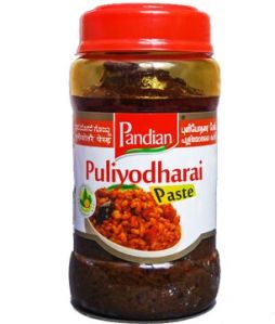 Puliyodharai Paste