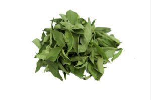 vacuum dehydrated curry leaves
