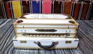 Premium 4 Line 13 Scale Changer Harmonium