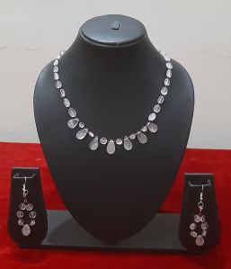 rose quartz necklace set