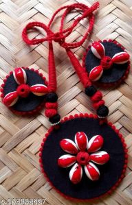 Red Black Round Jute Kori