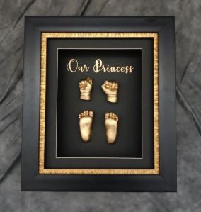 hands foot photo frame