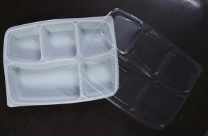 4 compartment plastic food packaging trays with cover