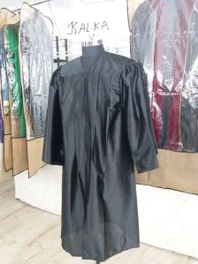 graduation gown