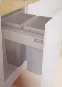 Pull Out Waste Bin