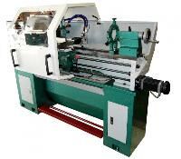 Center Lathe Machine