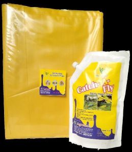 Yellow sticky trap bag with adhesive