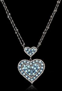 Perline Heart Metallic Necklace