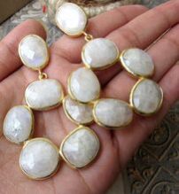 White Moonstone Round Circle 6 Stone Beautiful Vintage Statement Earring