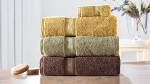 Texture-rich Collection towels