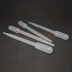 Plastic Pipette